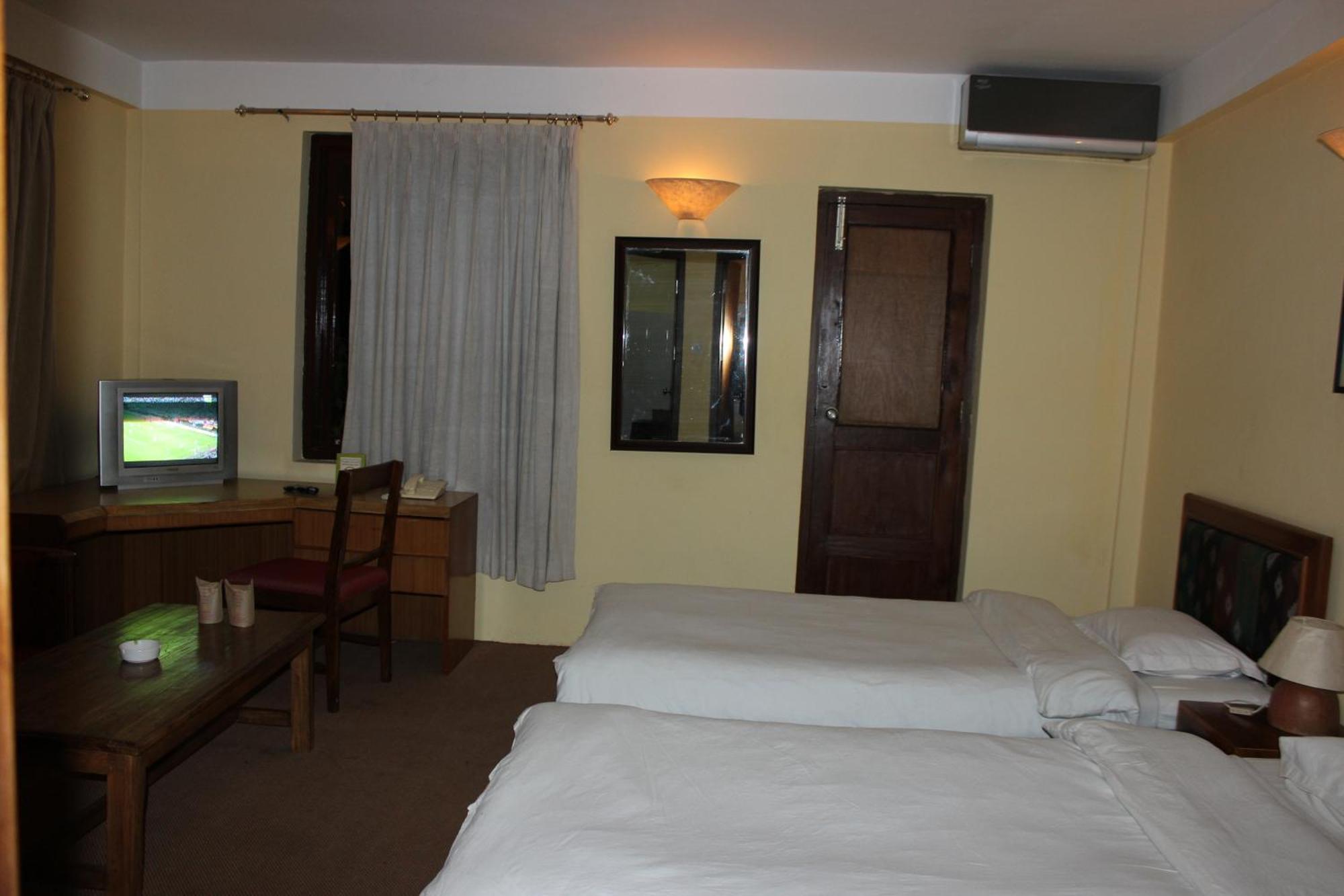 Royal Astoria Hotel Kathmandu Zimmer foto