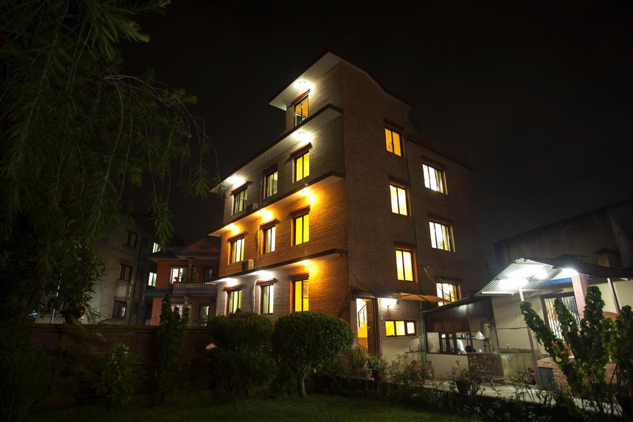 Royal Astoria Hotel Kathmandu Exterior foto