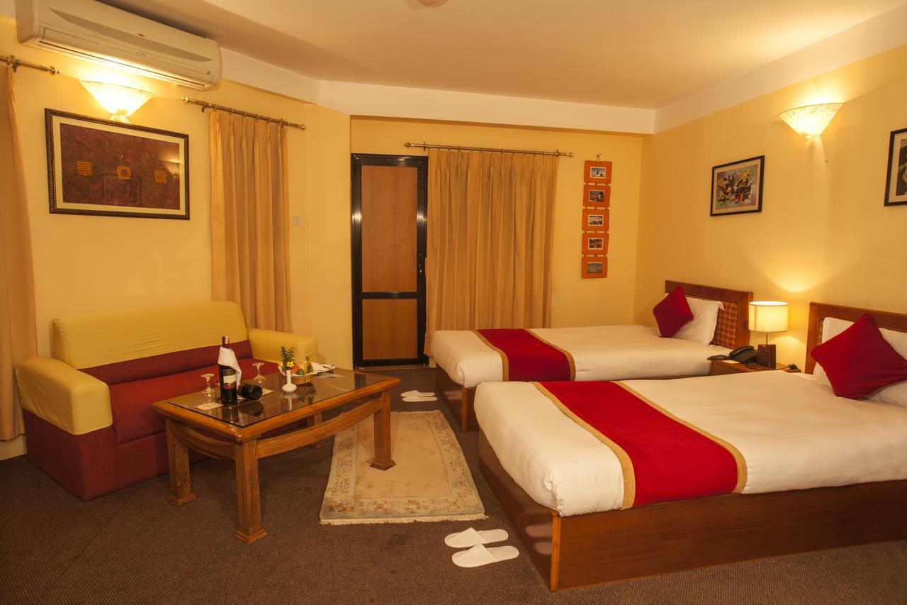Royal Astoria Hotel Kathmandu Exterior foto